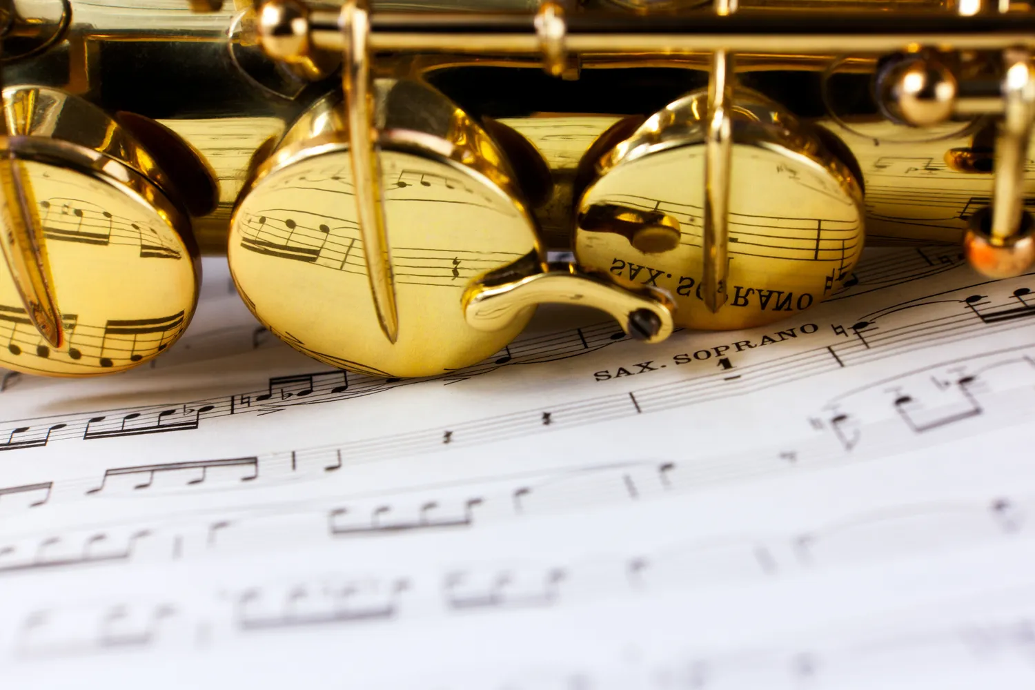 jak-zlozyc-saksofon-altowy-3