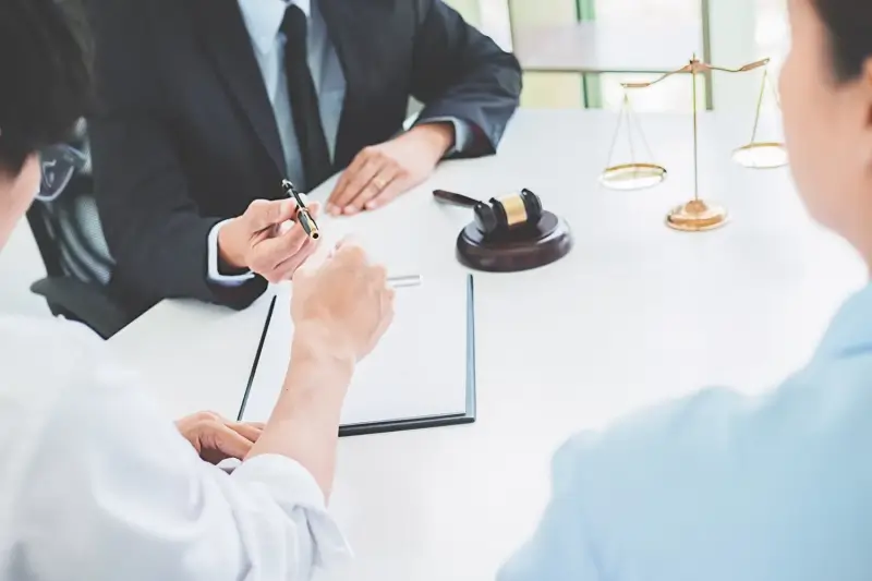 jak-zalatwic-rozwod-bez-orzekania-o-winie-f